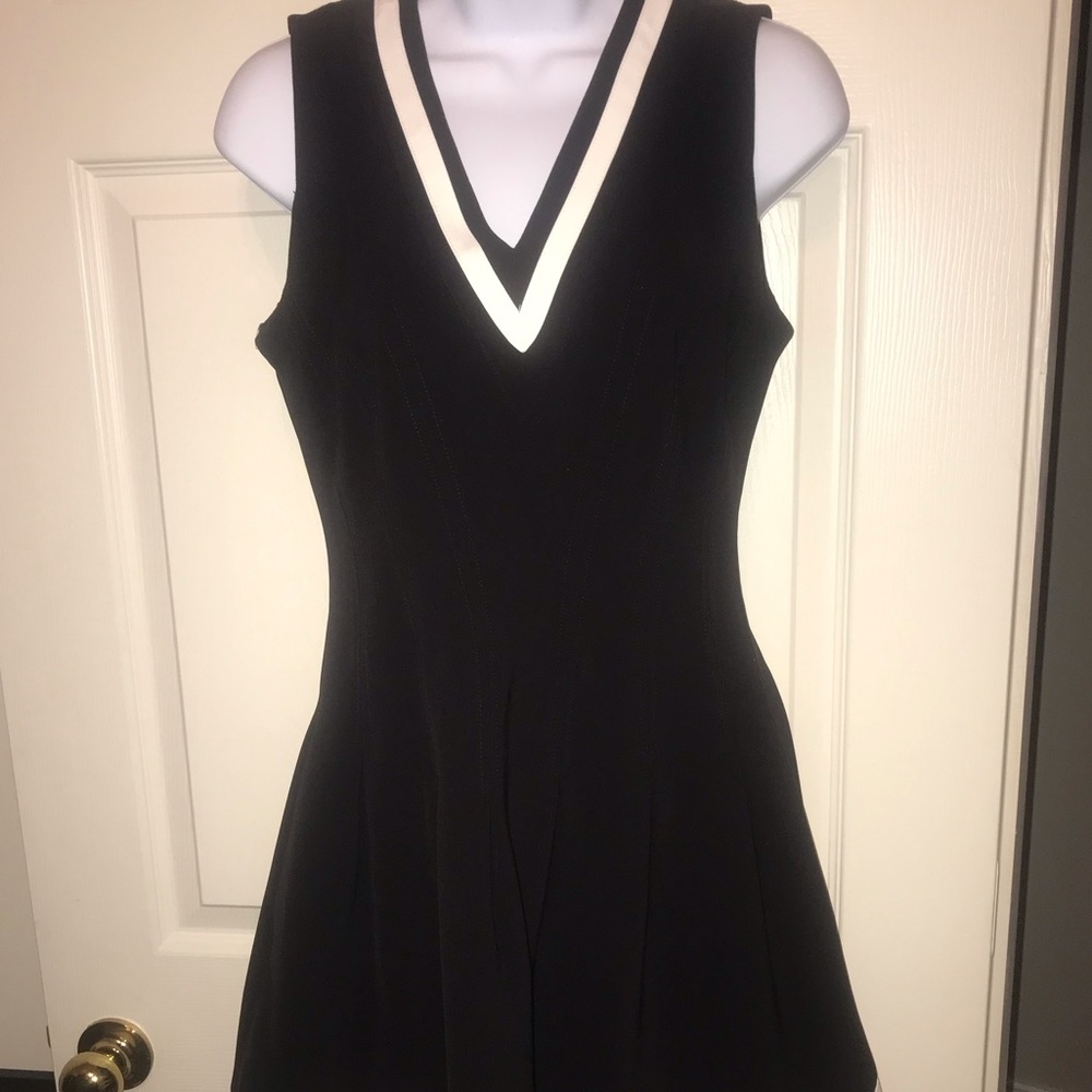 NWT H &M black /cream dress